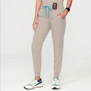 Figs limited edition boulder high waisted Zamora jogger scrubs